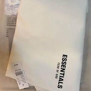 Fog fear of god tshirt sz m